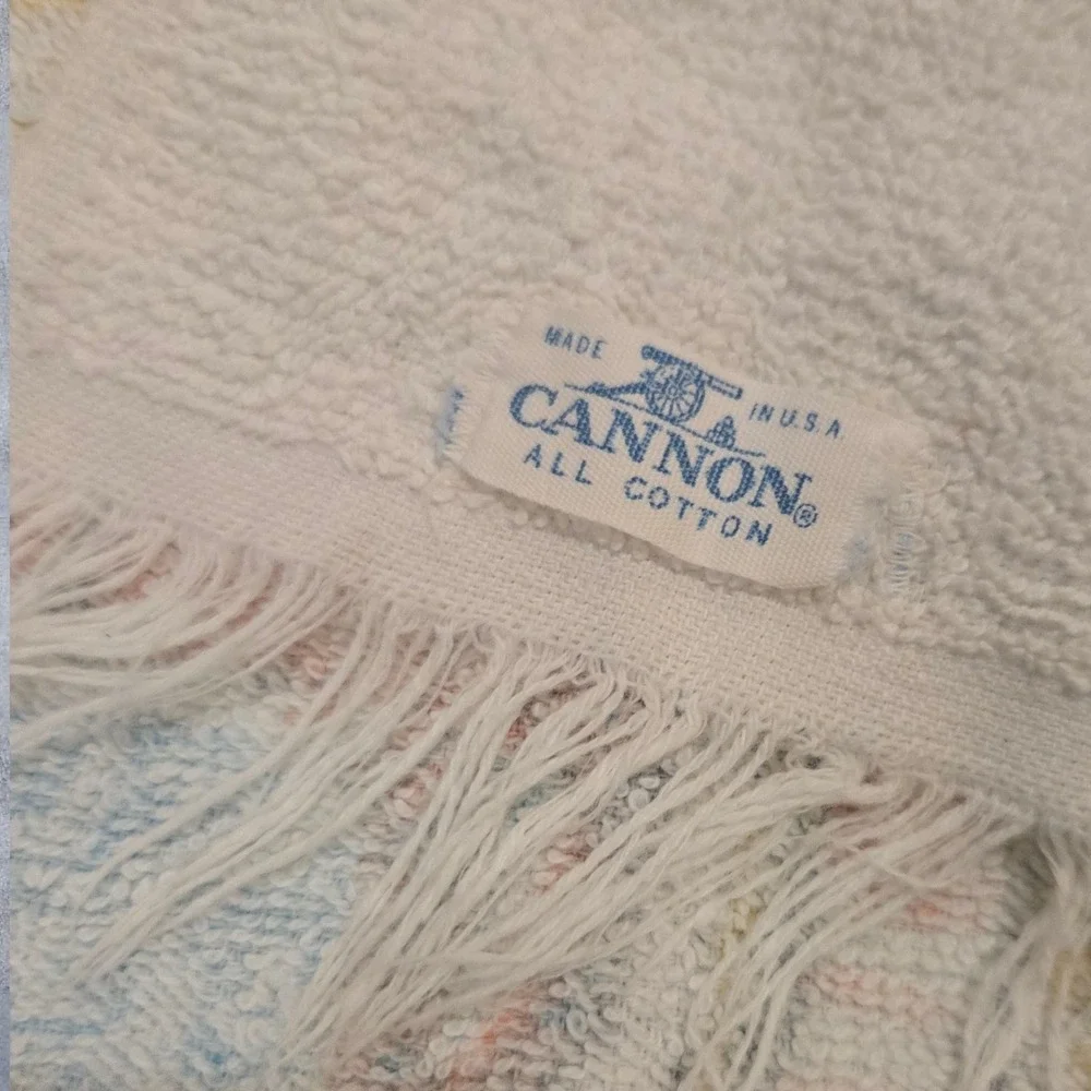 VTG 70s‎ Cannon Red Riding Hood Cotton Bath Towel 22x36